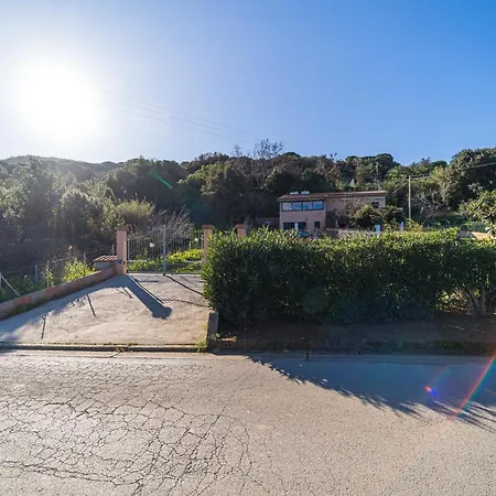 Dimora Holiday home *